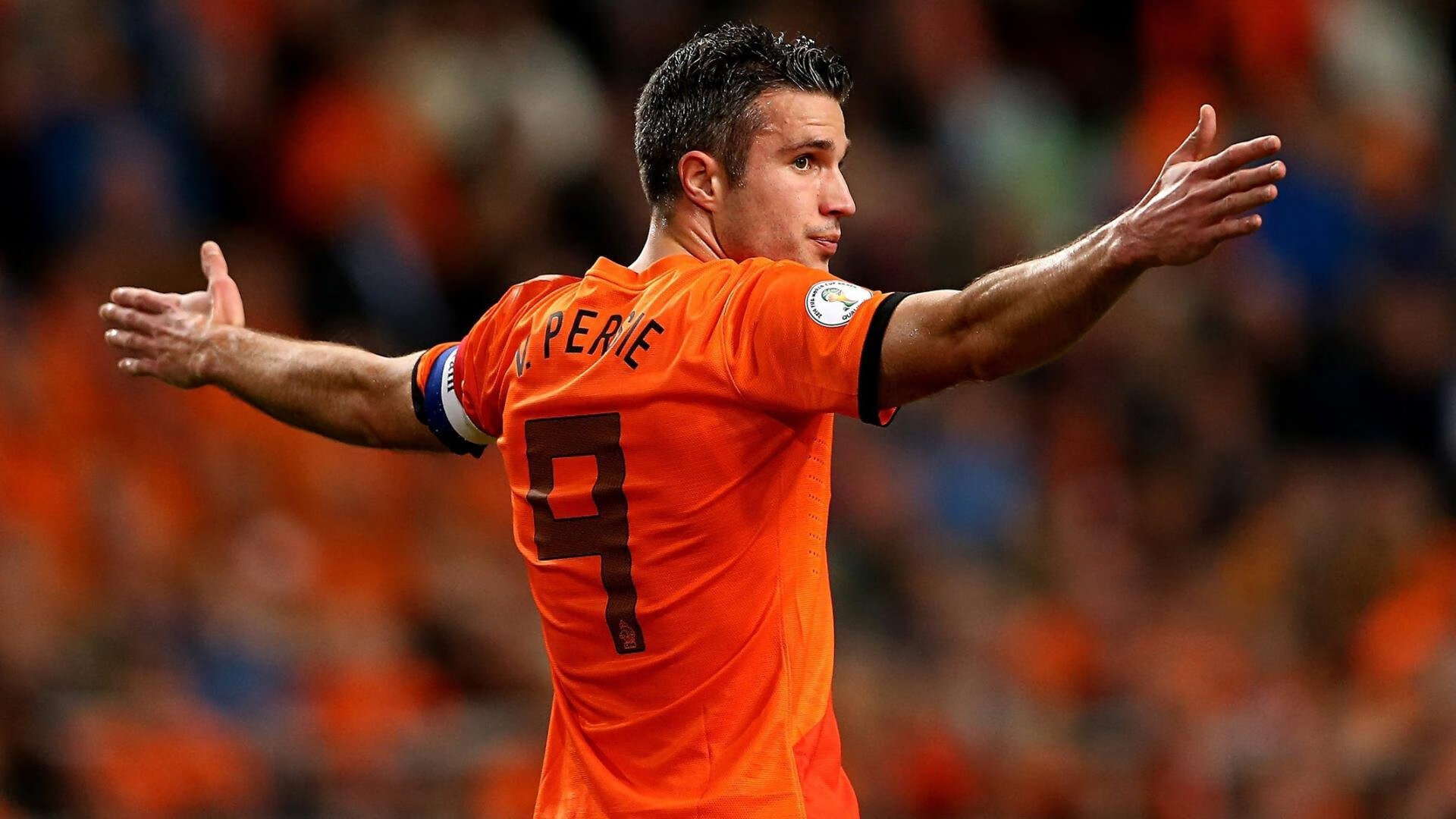 传中成功率是否比射门转化率更能反映锋线配合默契